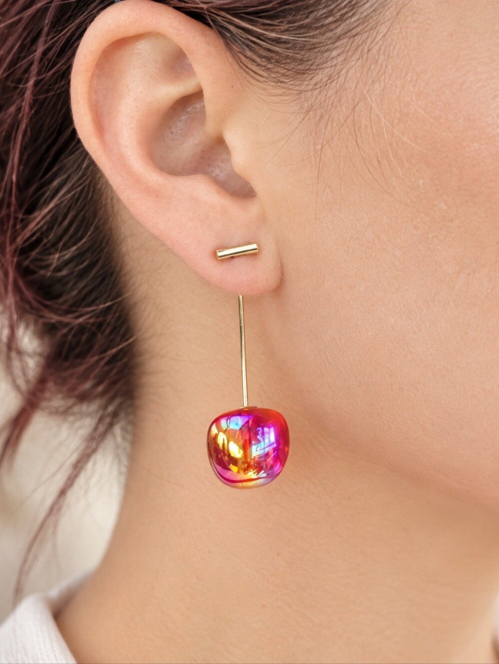 MODCLOTH IRIDESCENT RED CHERRY DROP EARRINGS